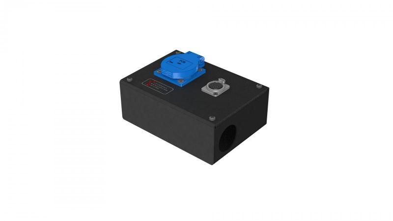 ������� ���������� KPC2-R1-F1 �� 1 ������� Schuko � 1 ������ XLR 3-pin female (����)