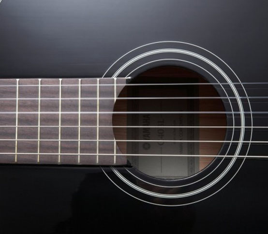 ������������ ������ Yamaha C40 BLACK