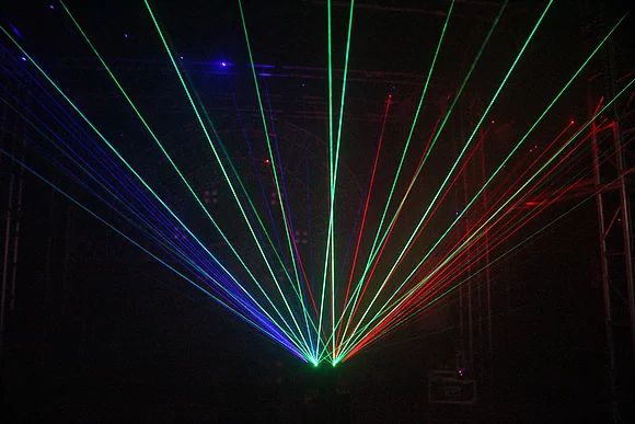 Лазерный световой эффект вращающаяся голова ESTRADA PRO LED MH912 Spyder Laser