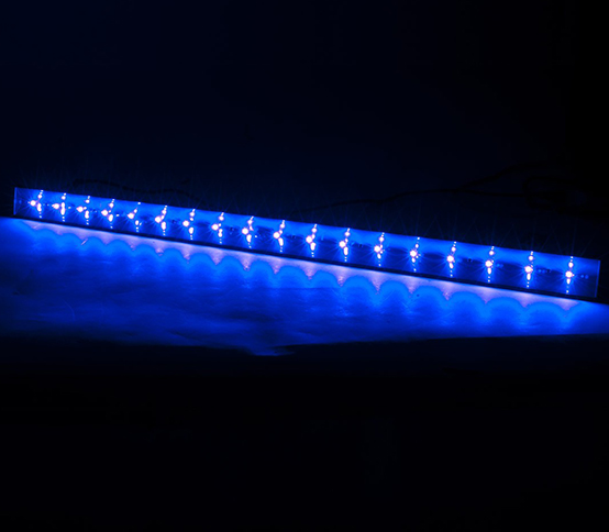    American DJ ECO UV BAR DMX