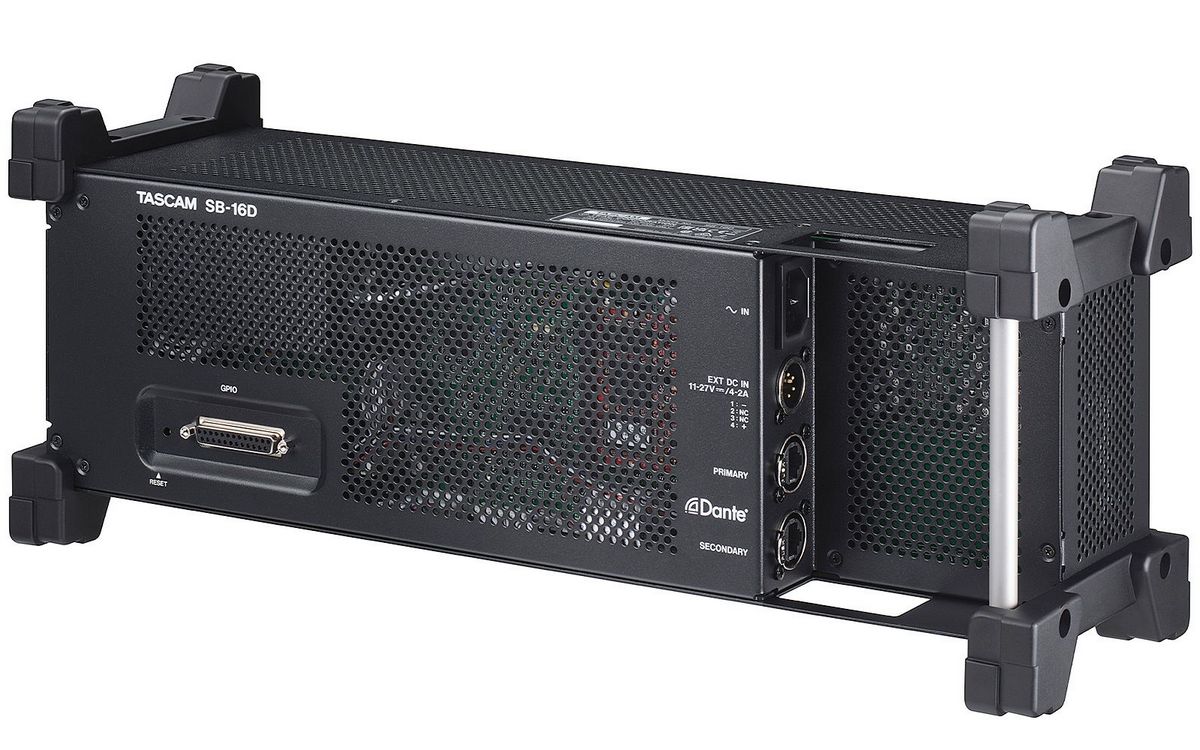   TASCAM SB-16D