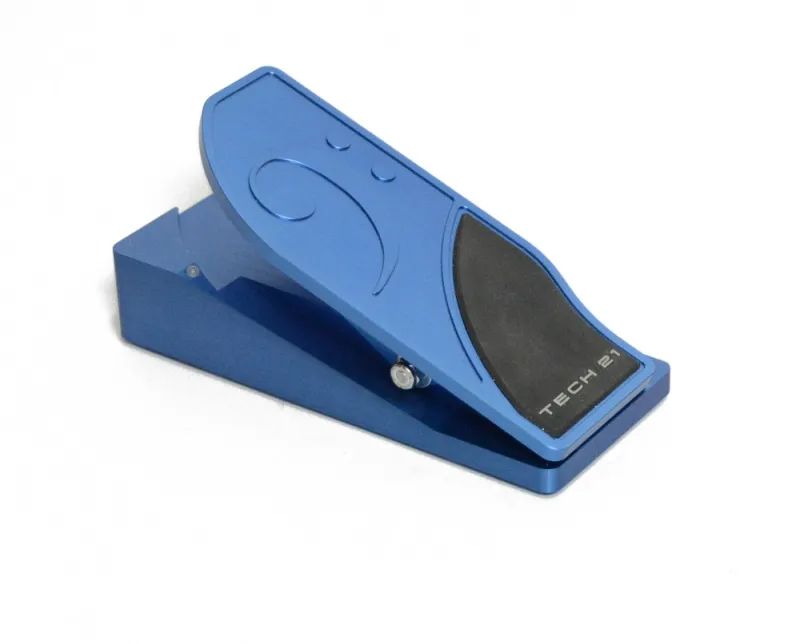 Педаль эффекта Wah-Wah для бас-гитары TECH 21 Killer Wail Wah Pedal V2