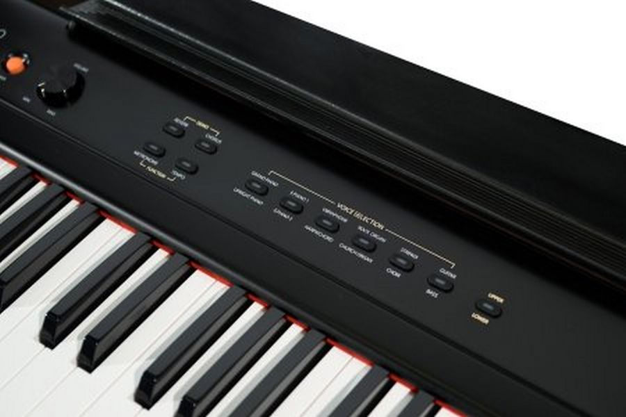   Artesia Performer Black