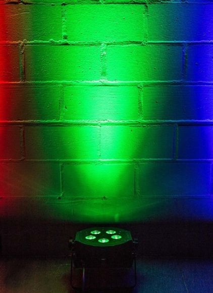    American DJ Mega TRIPAR Profile PLUS