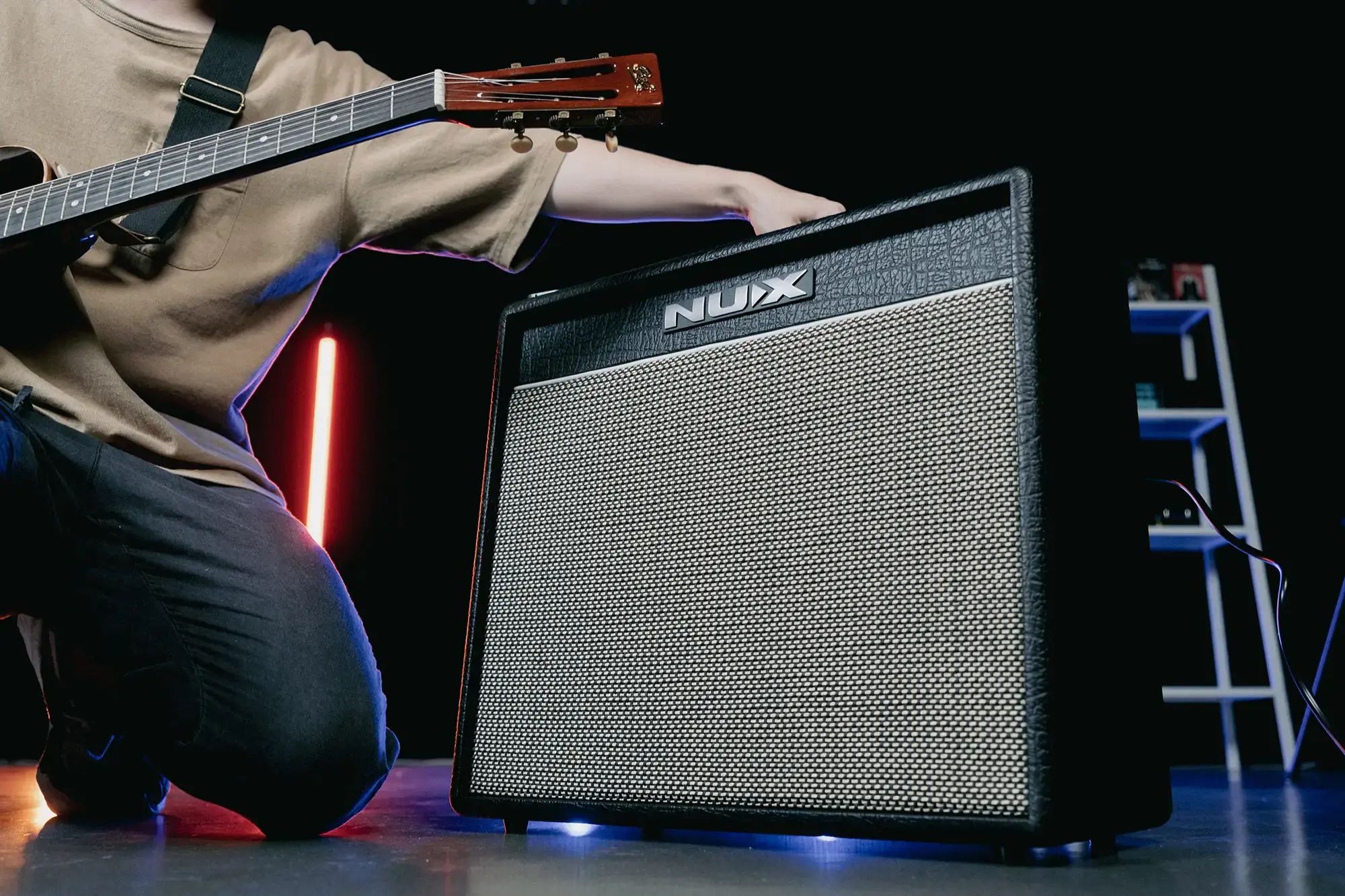 �������� �������������� NUX Mighty 40MKII