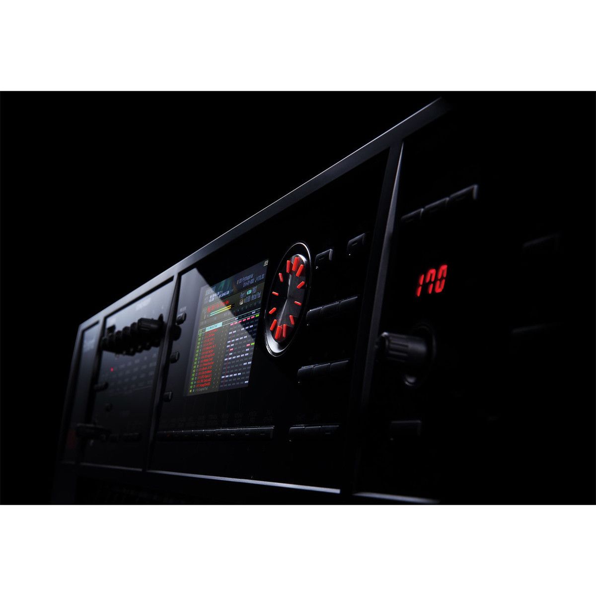 ������� ������� ROLAND FA-06