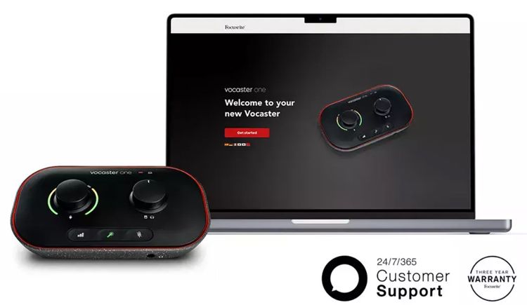   FOCUSRITE Vocaster One Studio Podcast Set