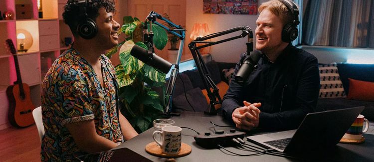  FOCUSRITE Vocaster Two Podcast