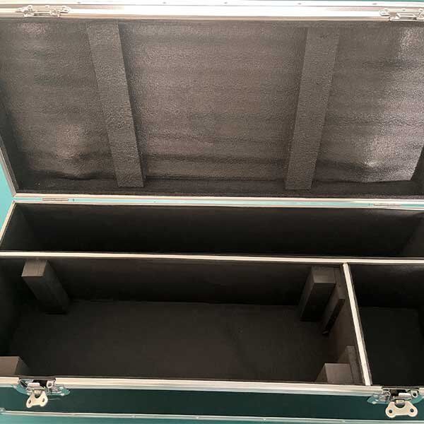 ��������� ��������� ����� SHOWLIGHT FOLLOWSPOT 700