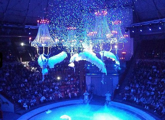 Подвесная конфетти-машина Global Effects EASY Swirl