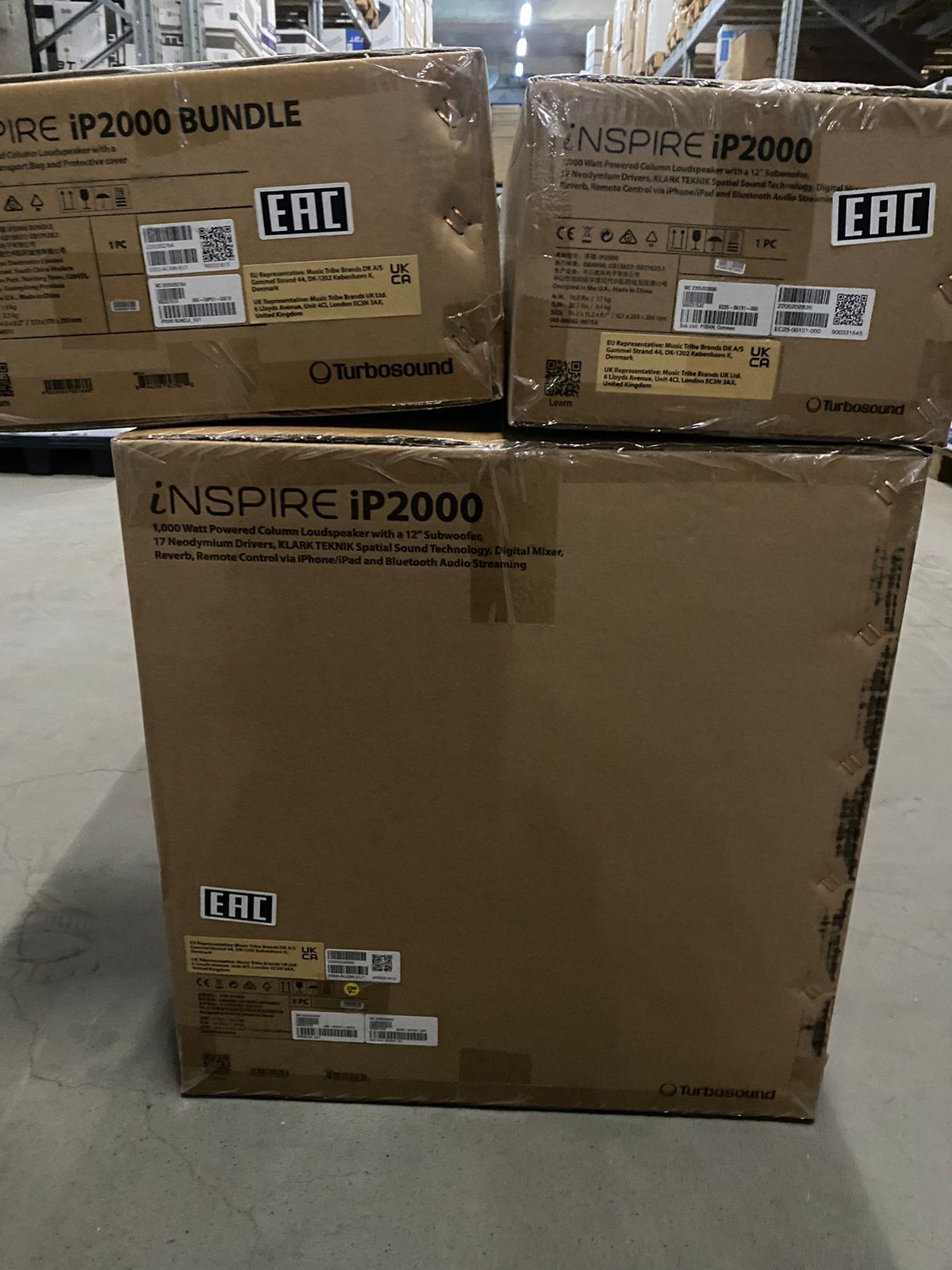   3-    TURBOSOUND iP2000 BUNDLE